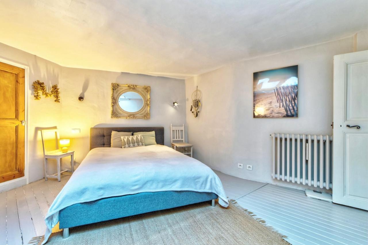Townhouse Mougins In The Old Village, Fantastic View, Sea And Mountains Εξωτερικό φωτογραφία